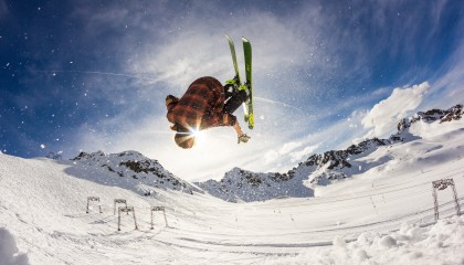 开云品牌-决胜千里之外：明智的排位策略，决胜千决胜千里之外