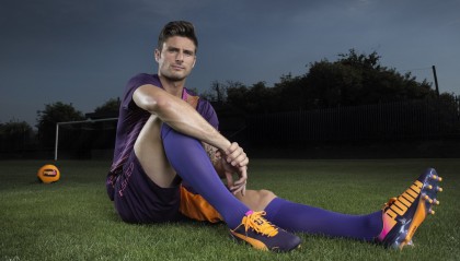 开云体育在线-_场外花絮：明星嘉宾到场助威，现场气氛热烈_，明星场外应援是什意思